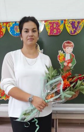 Комшакова Анна Евгеньевна.